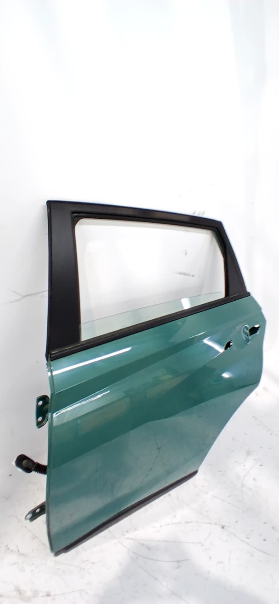 Puerta trasera izquierda HYUNDAI BAYON 3