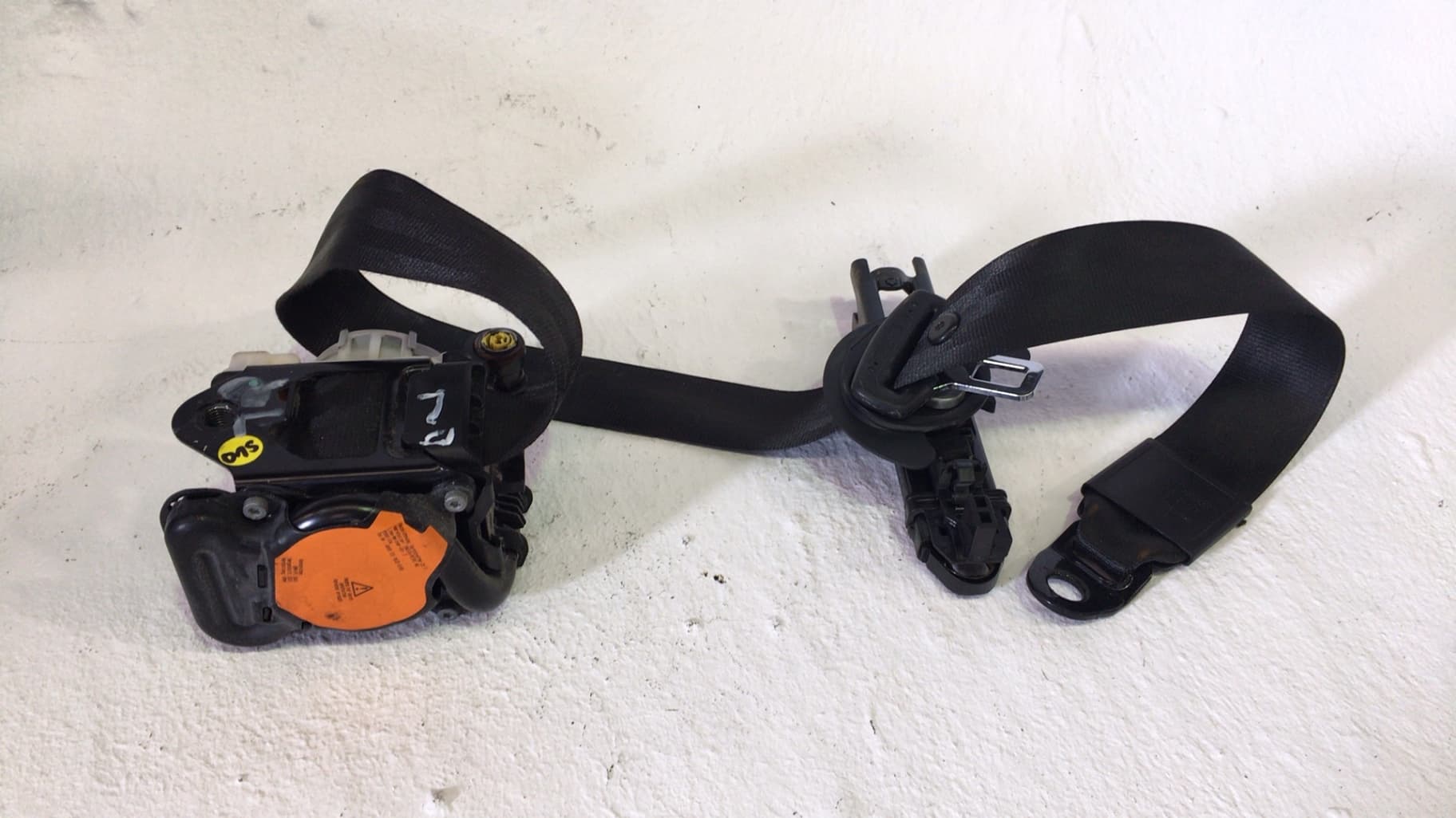 Cinturon seguridad delantero izquierdo AUDI A1 SPORTBACK (8XF)