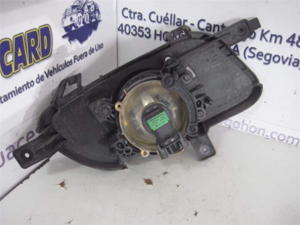 Faro antiniebla izquierdo MERCEDES-BENZ CLASE A (W169) 2