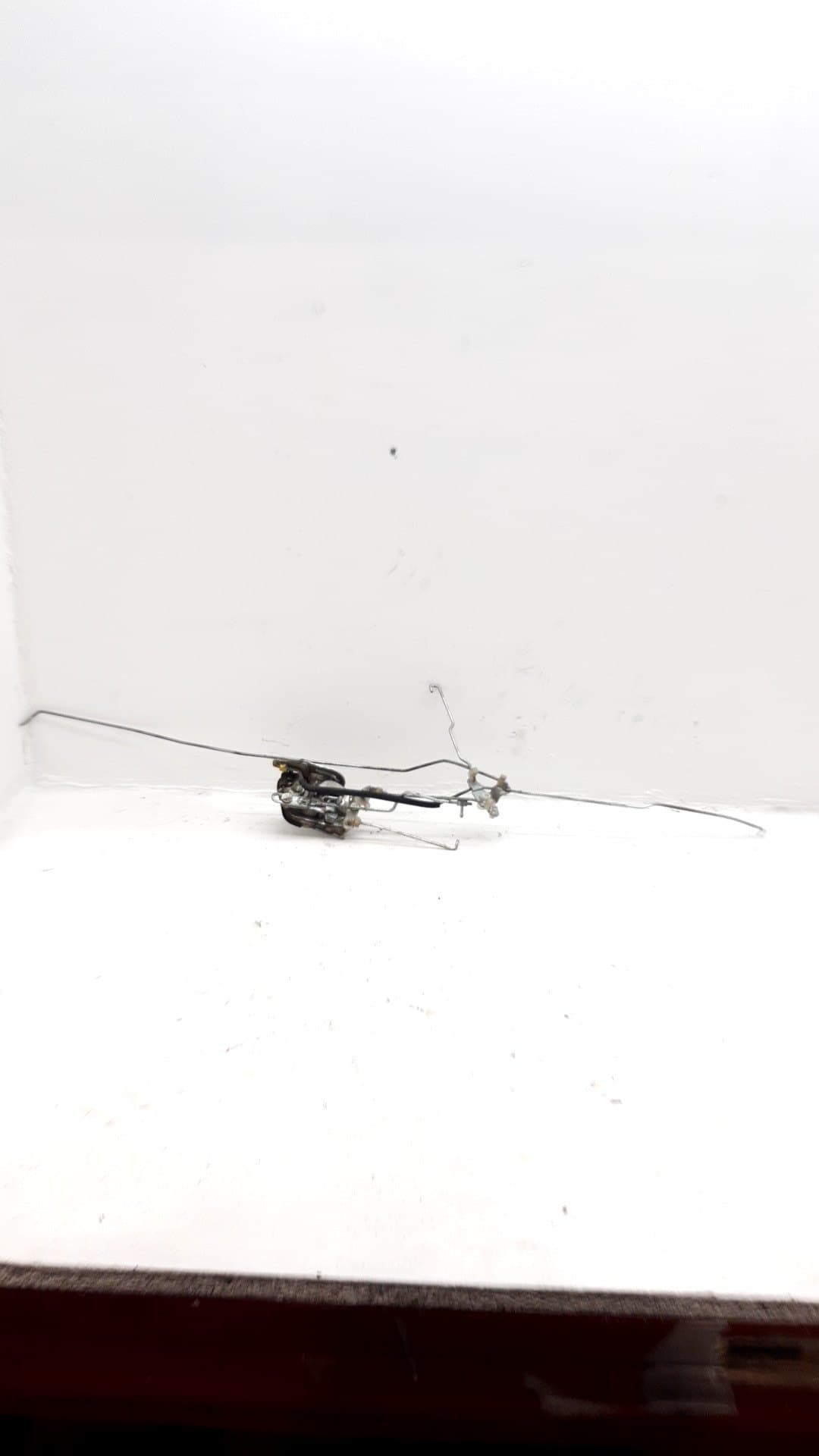 Cerradura puerta delantera izquierda TATA INDICA