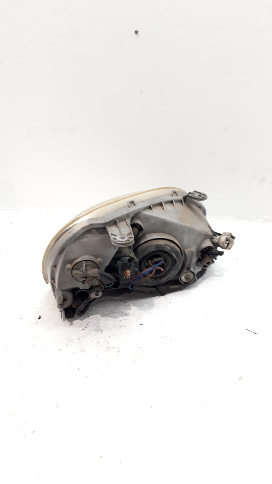 Faro izquierdo TATA INDICA 5