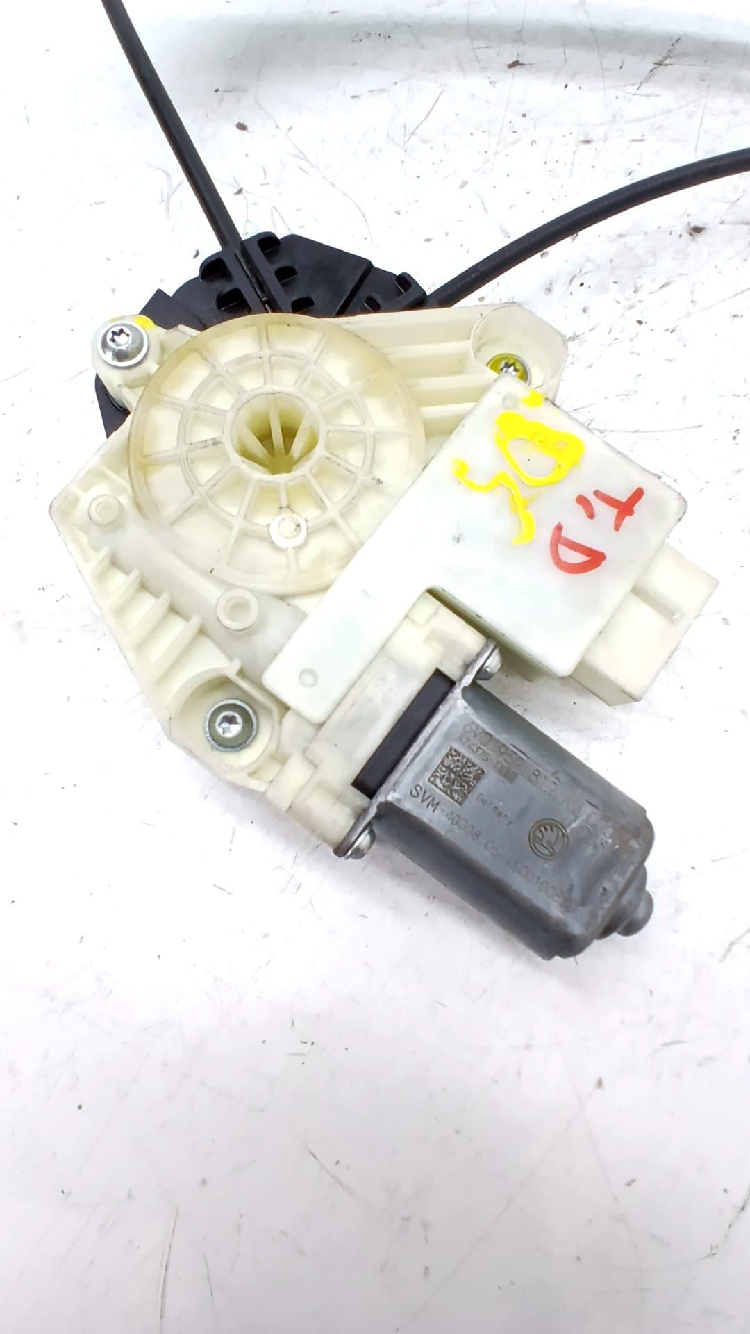 Motor elevalunas trasero derecho SKODA FABIA