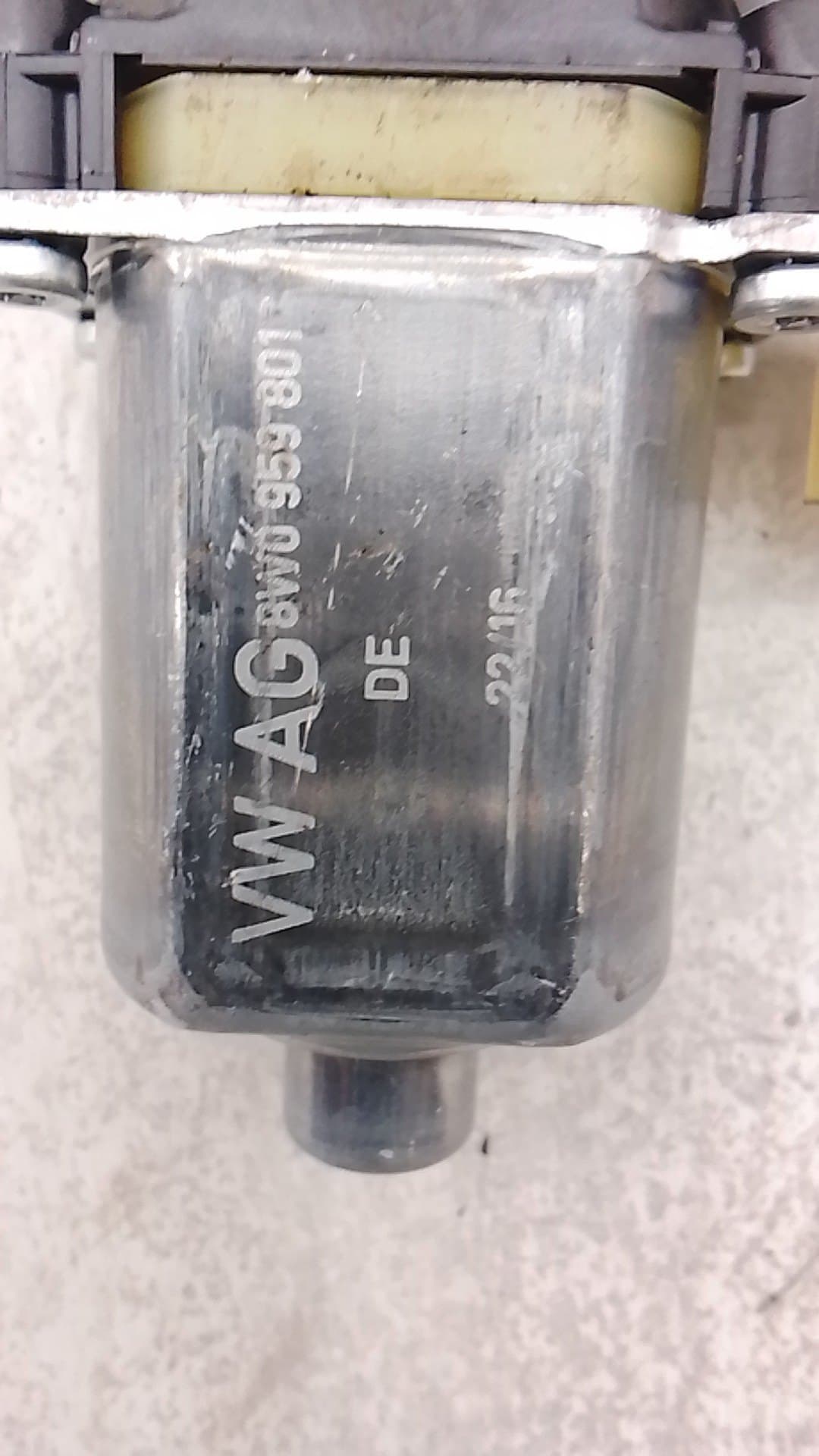 Elevalunas delantero izquierdo AUDI A4 AVANT (8W5) 3