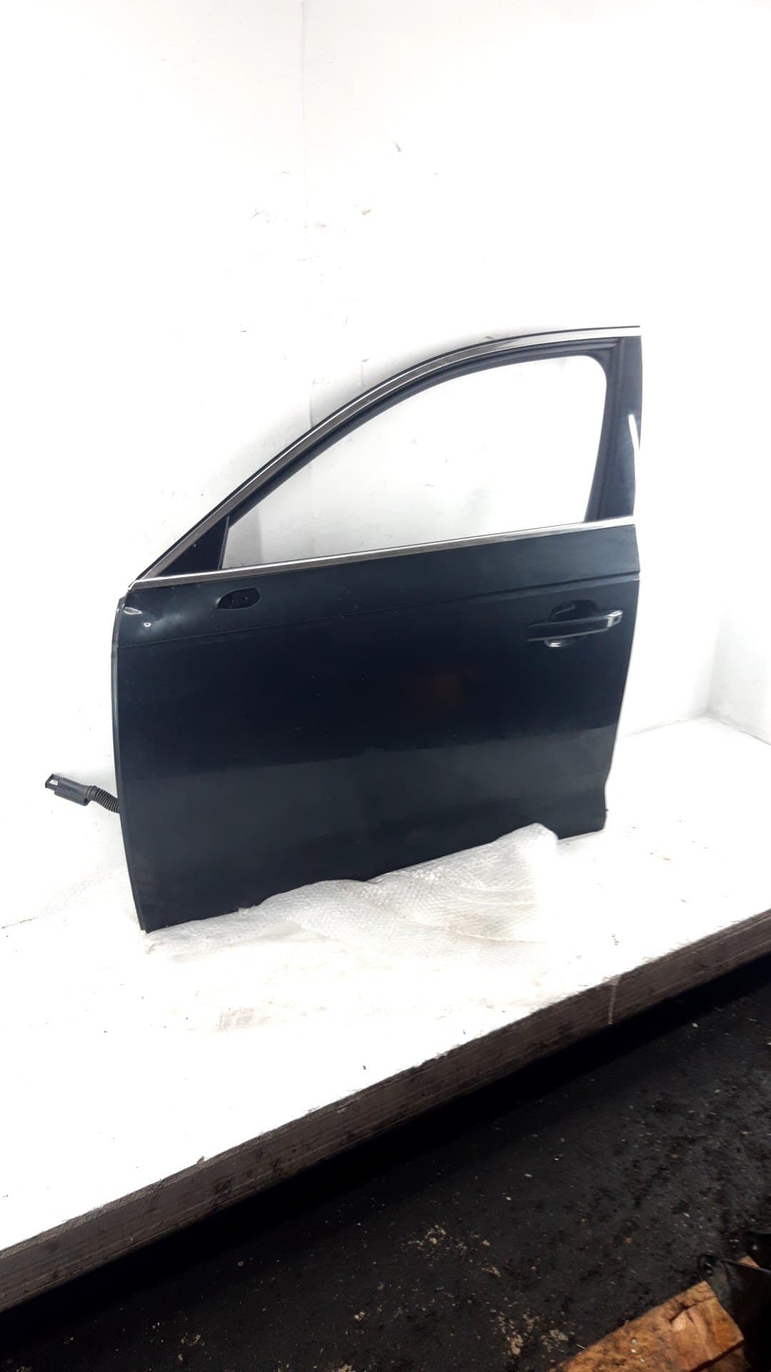 Puerta delantera izquierda AUDI A4 AVANT (8W5)