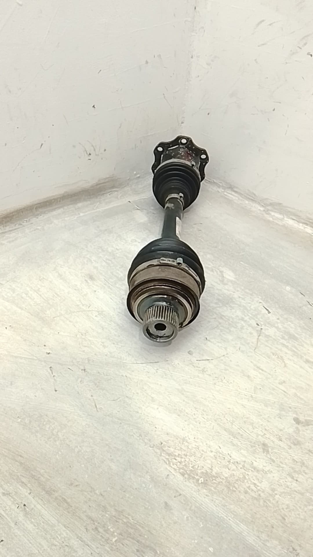 Transmision delantera izquierda AUDI A4 AVANT (8W5)