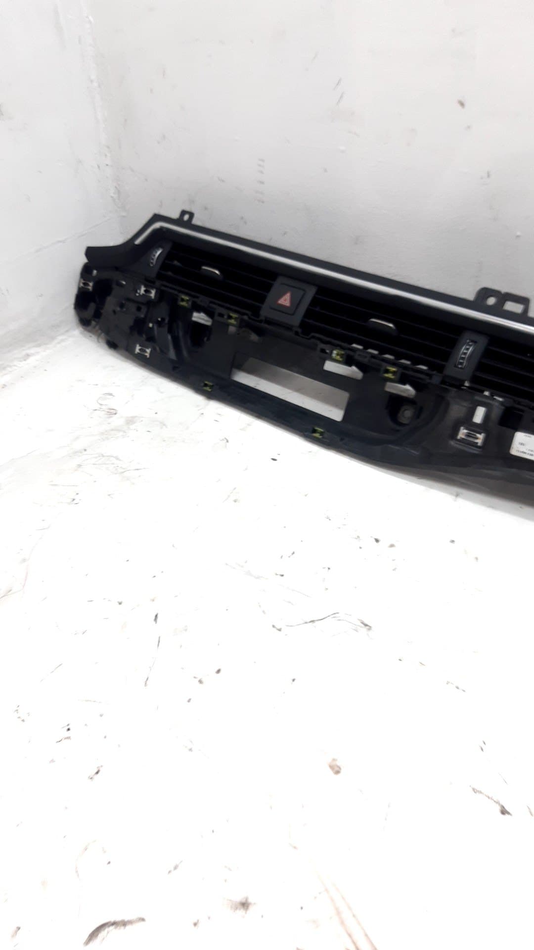 Recambio AUDI A4 AVANT (8W5) ref. 8W1820902C 3