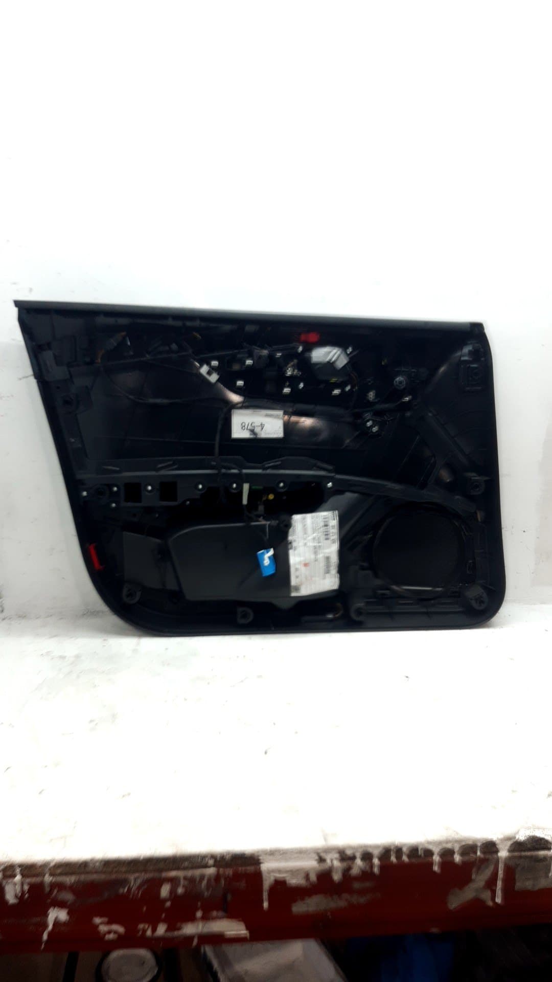 Guarnecido puerta delantera derecha AUDI A4 AVANT (8W5) 4