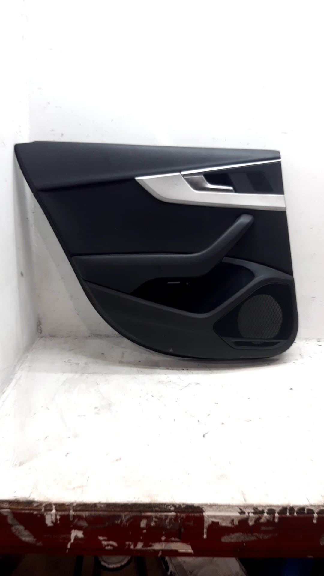 Recambio AUDI A4 AVANT (8W5) ref. 8W0867303A