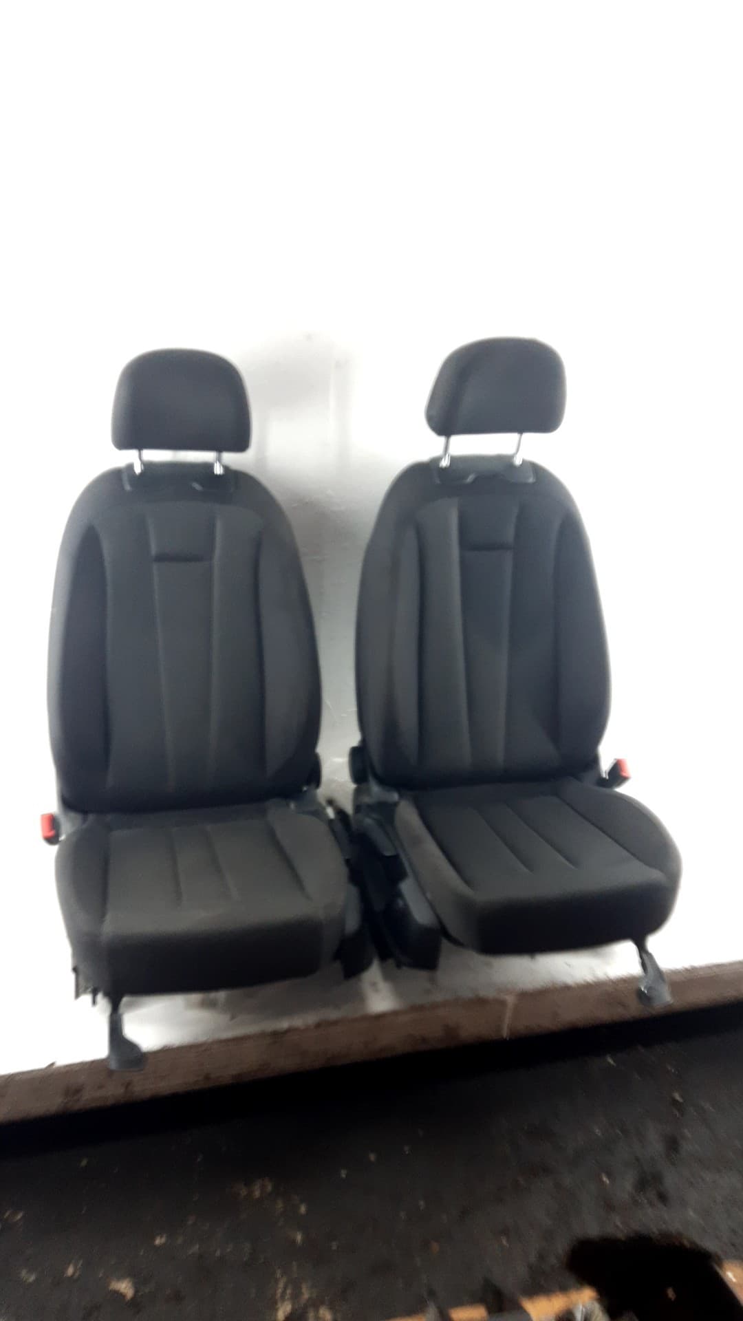 Recambio AUDI A4 AVANT (8W5) ref. 8W0881105D