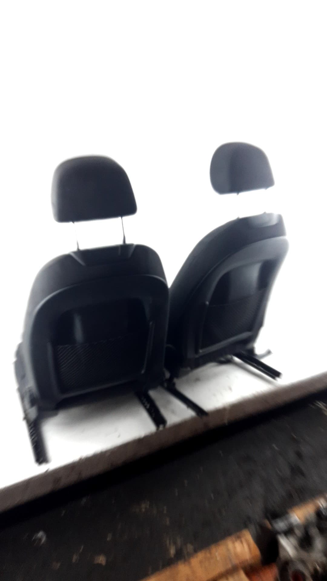 Recambio AUDI A4 AVANT (8W5) ref. 8W0881105D 2