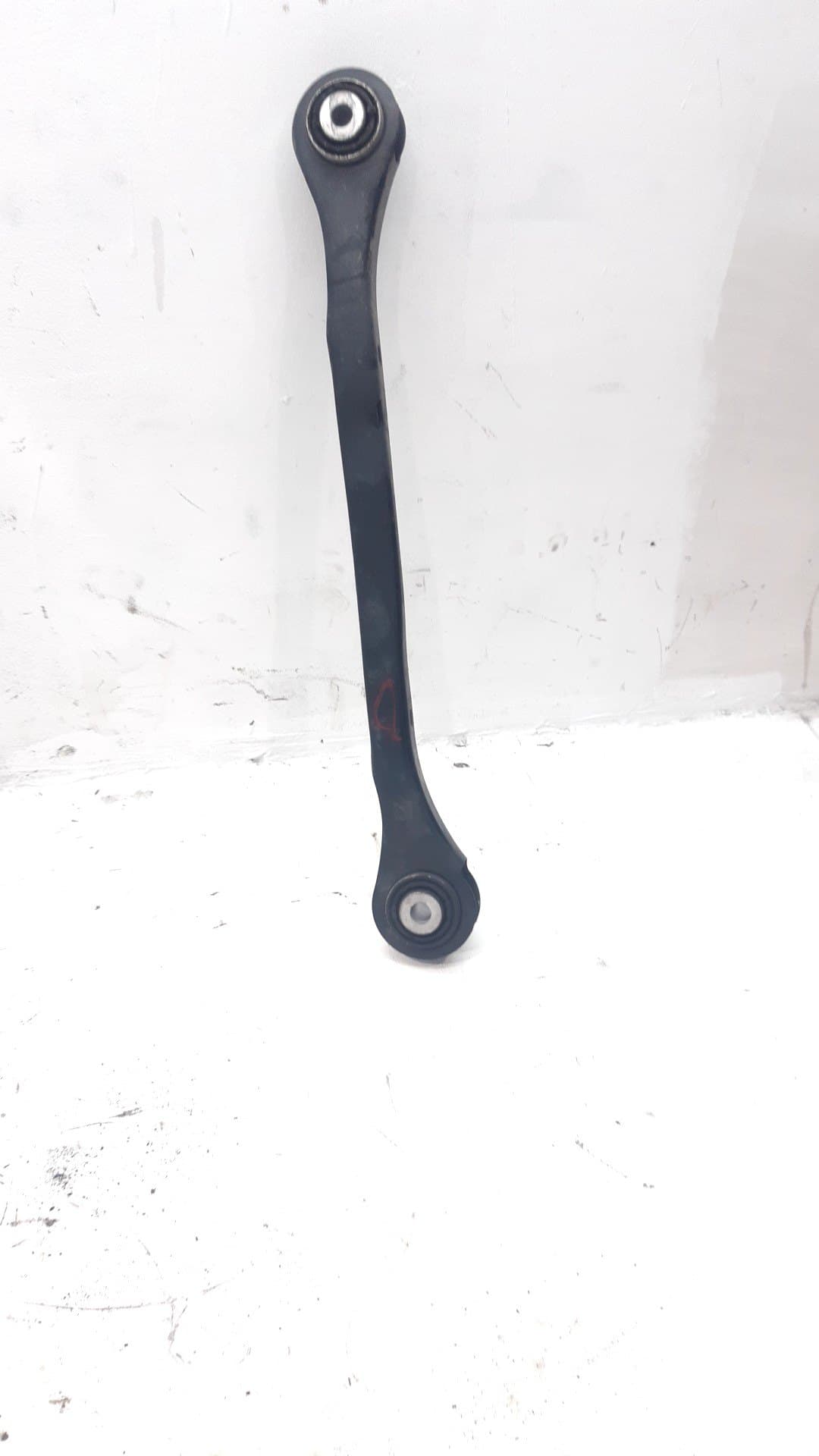 Brazo suspension superior trasero derecho AUDI A4 AVANT (8W5)