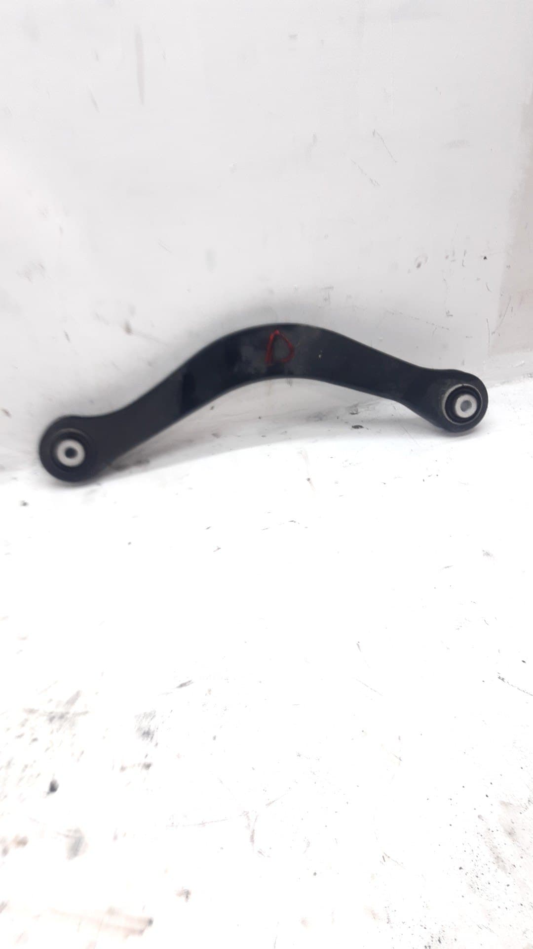 Brazo suspension superior trasero derecho AUDI A4 AVANT (8W5)