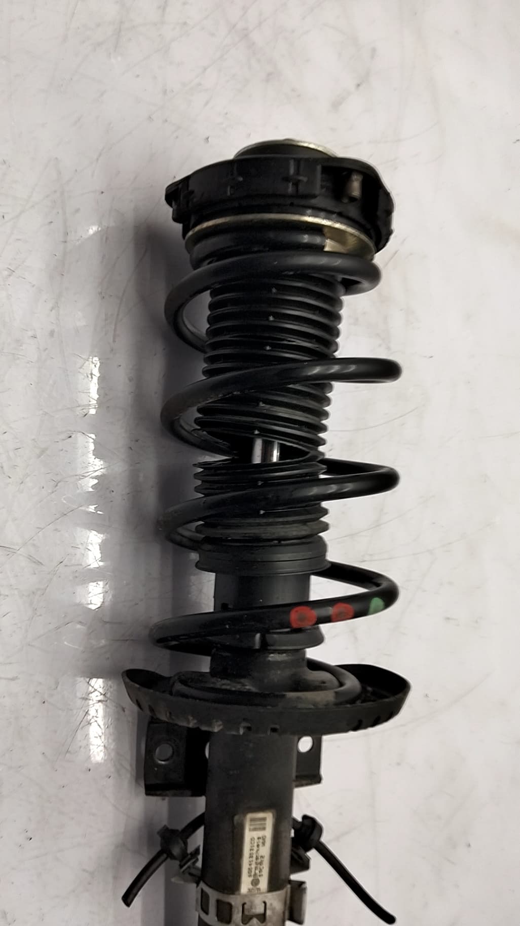 Amortiguador delantero izquierdo VOLKSWAGEN POLO (9N1) 4