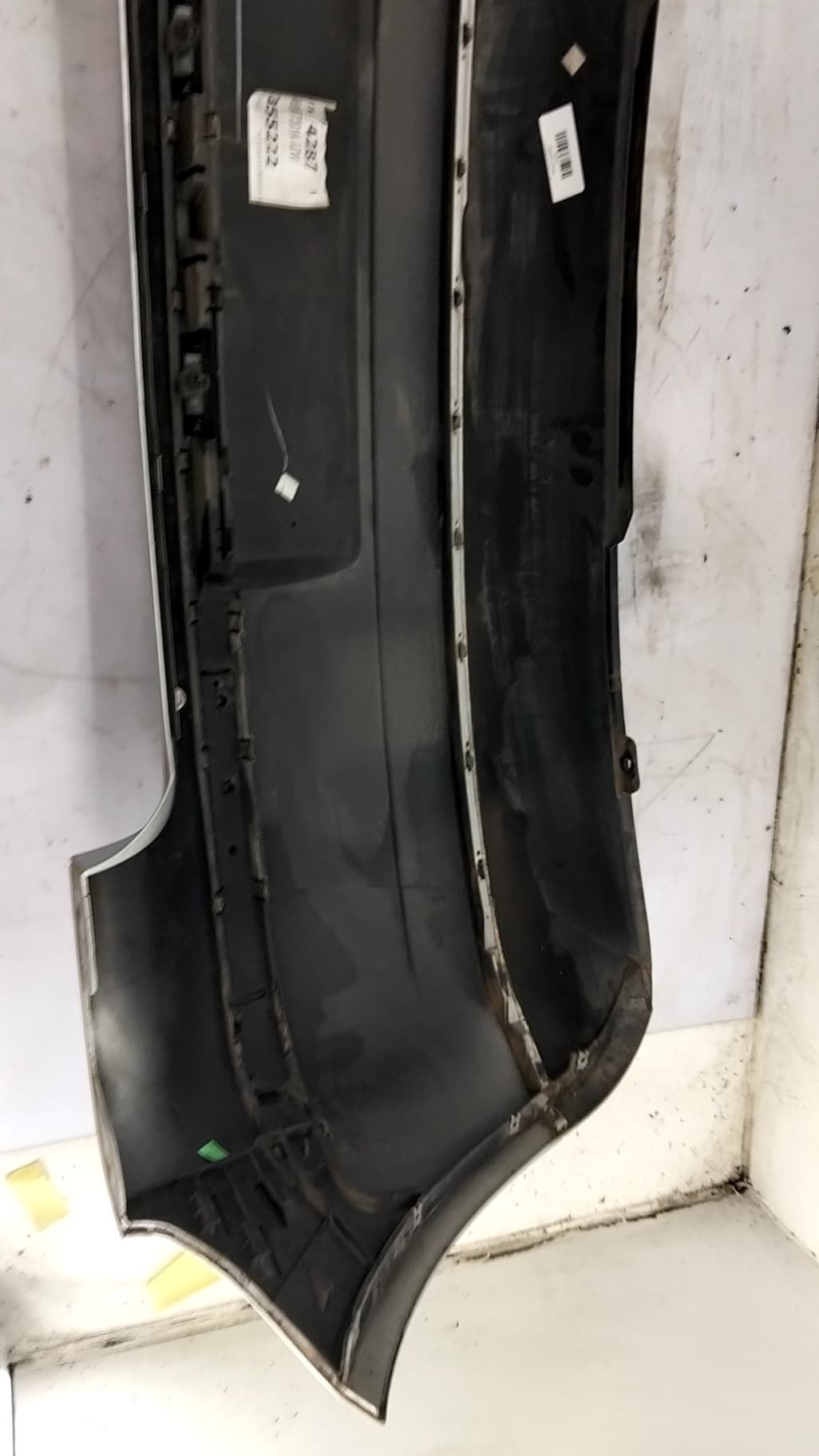 Paragolpes trasero VOLKSWAGEN POLO (9N1) 4