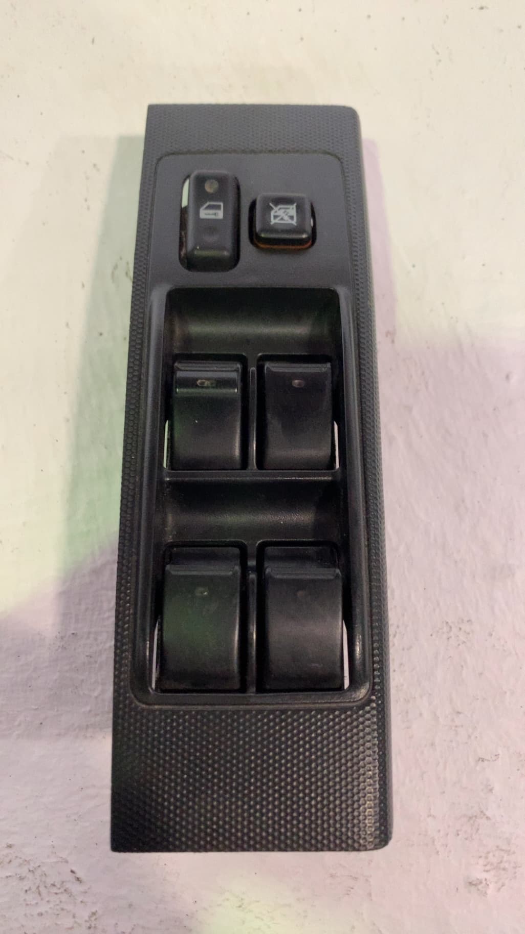 Mando elevalunas delantero izquierdo TOYOTA COROLLA VERSO (R1)