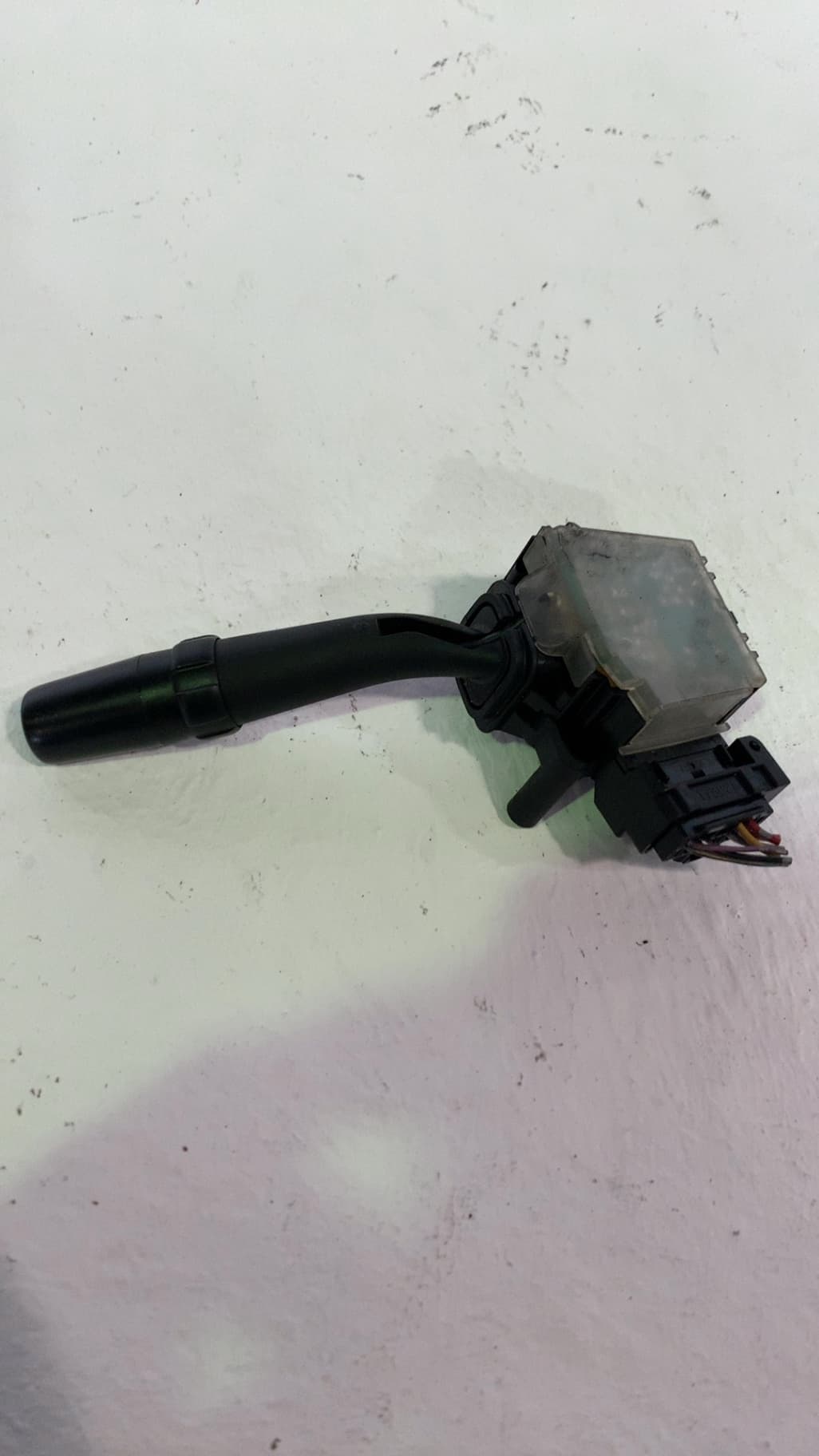 Mando limpia TOYOTA COROLLA VERSO (R1) 2
