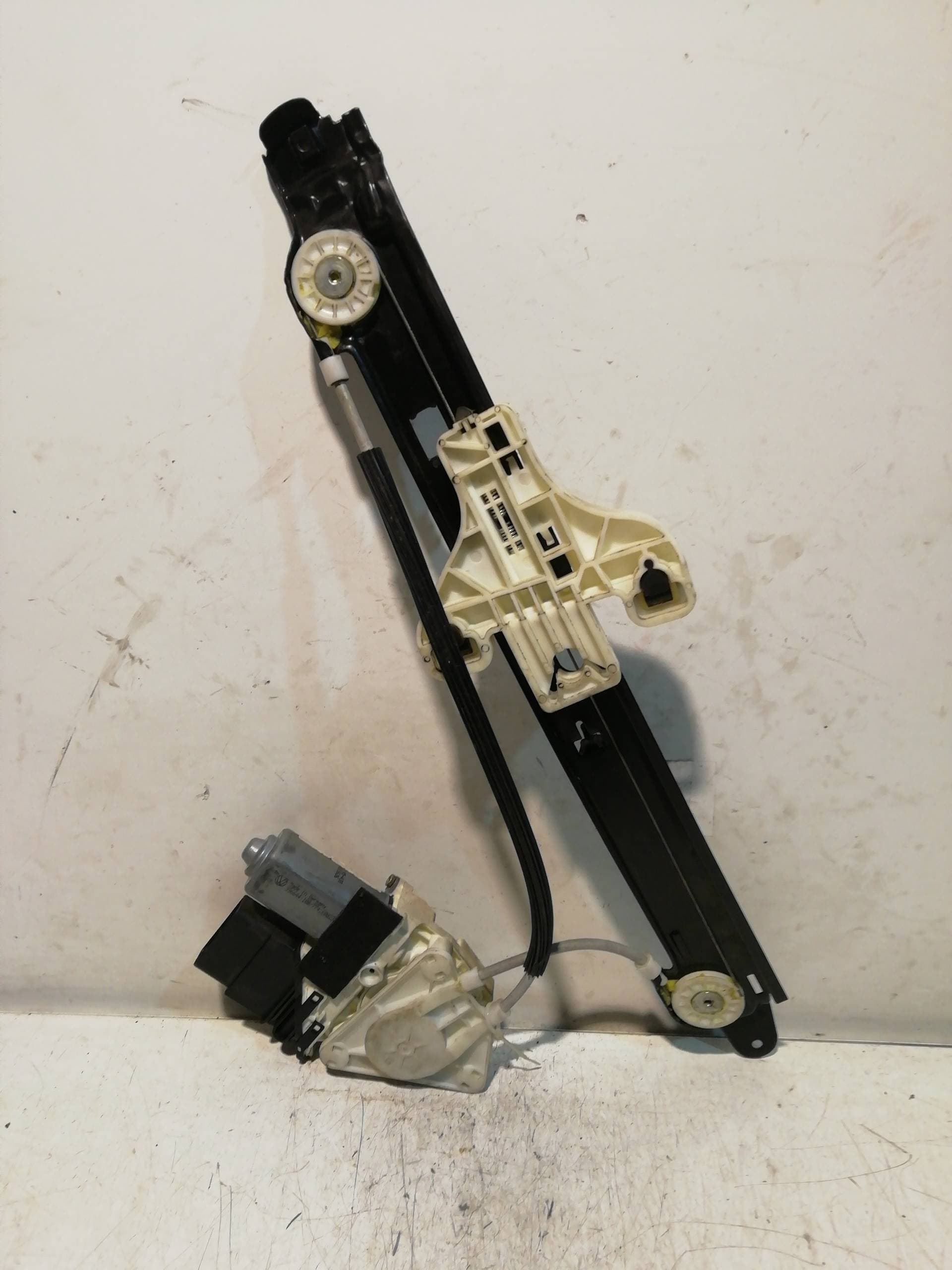 Elevalunas trasero derecho SEAT ALTEA (5P1)