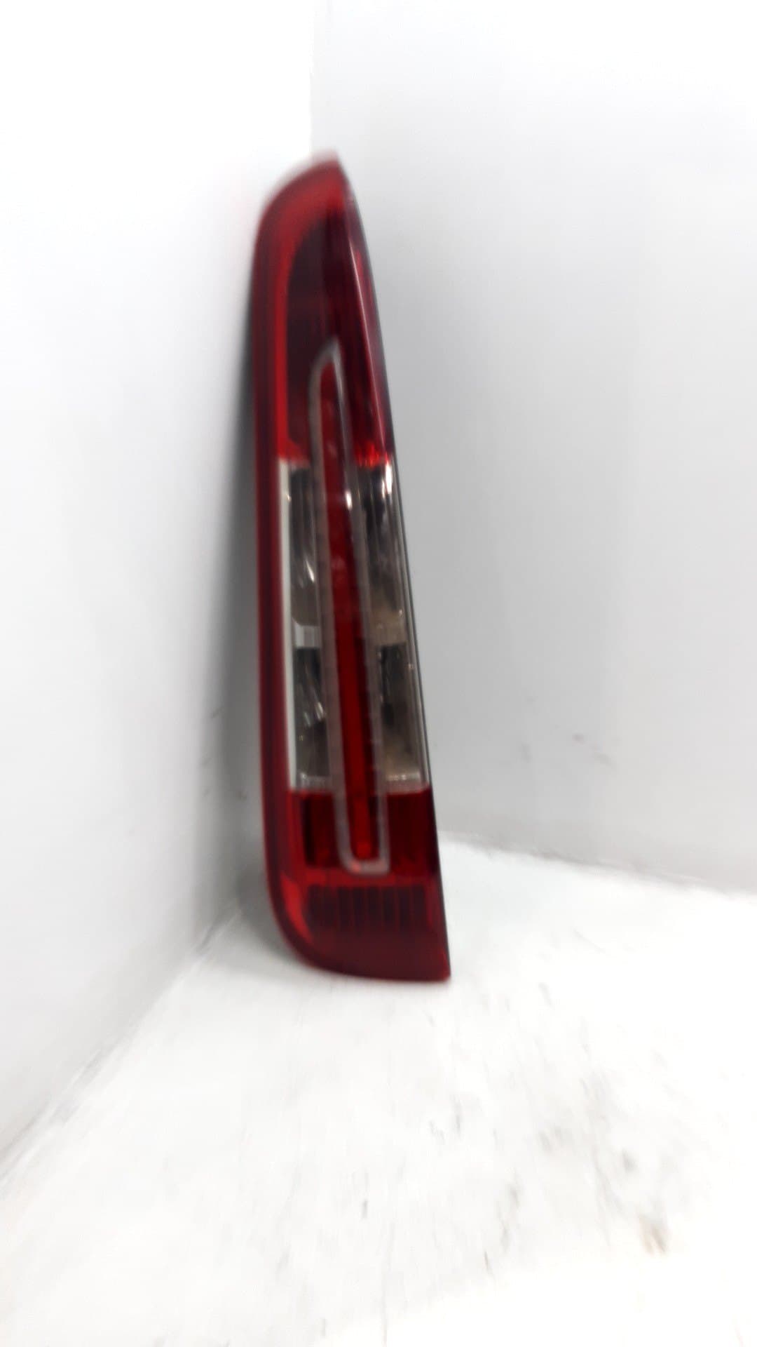Piloto trasero izquierdo FORD FOCUS C-MAX (CAP)