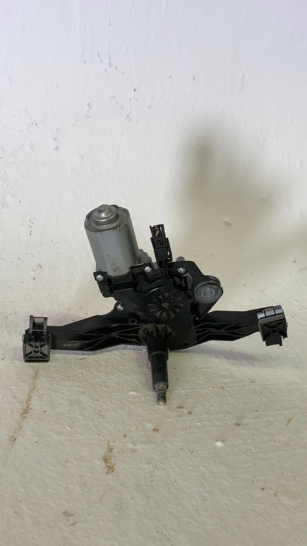 Motor limpia trasero OPEL CORSA E 3