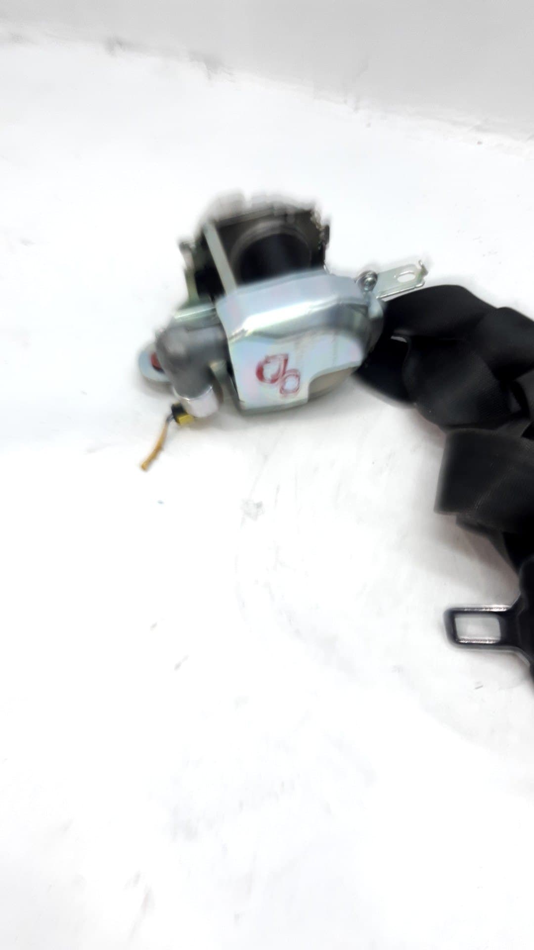 Cinturon seguridad delantero izquierdo HYUNDAI I40 3