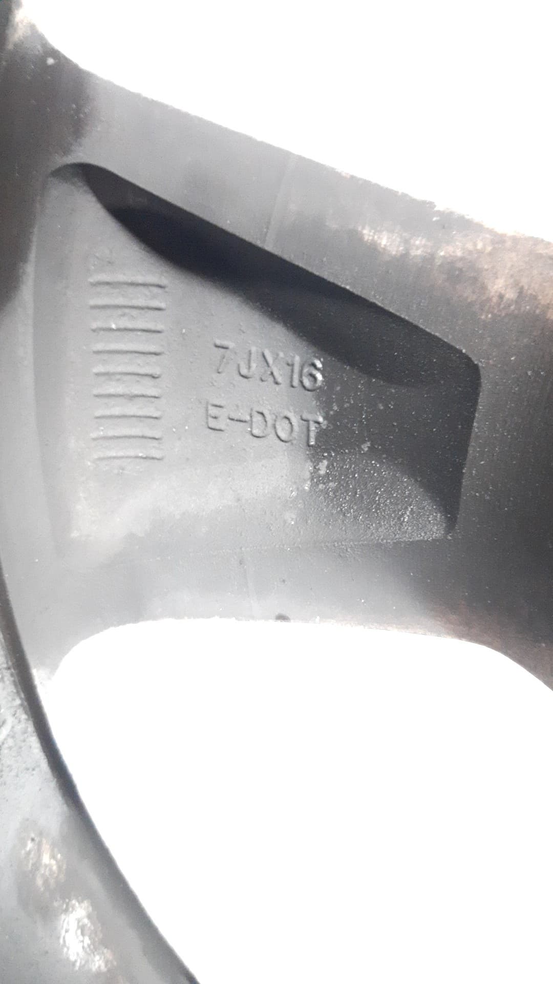 Llanta HYUNDAI I40 2