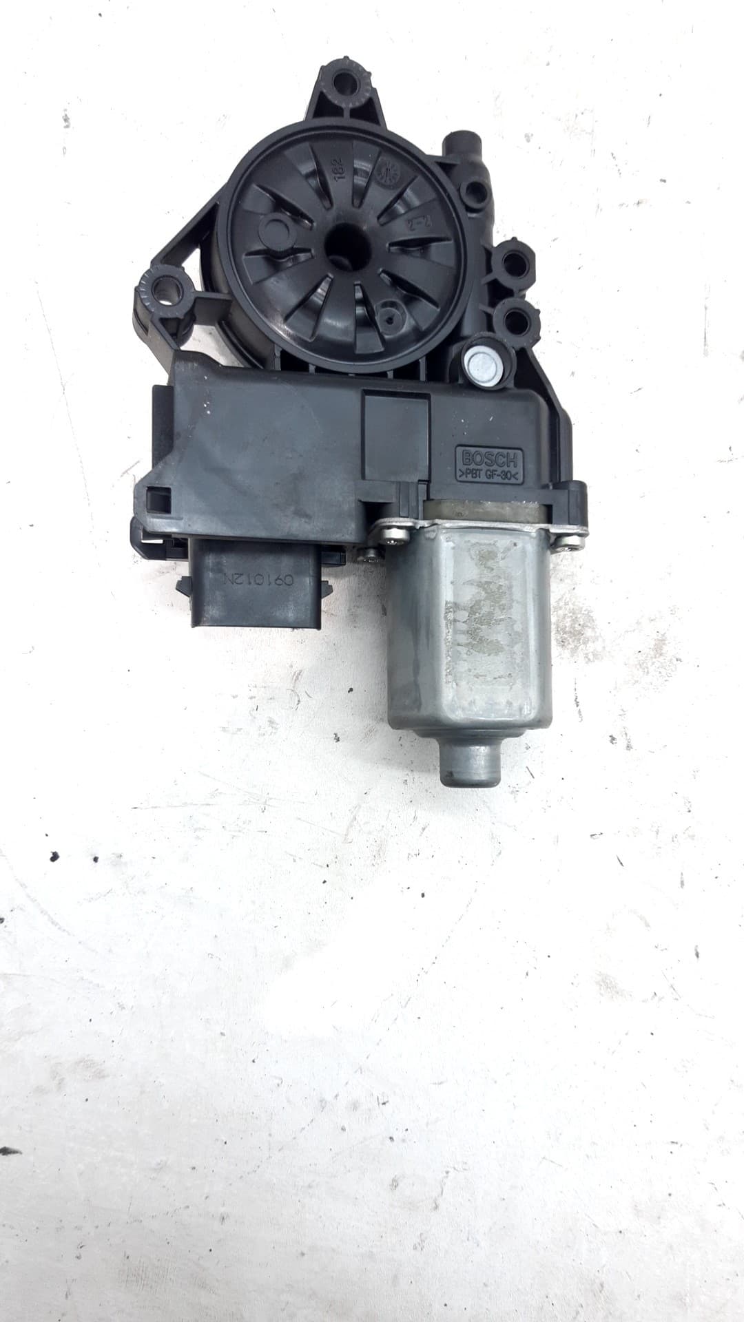 Motor elevalunas delantero derecho HYUNDAI I40 3