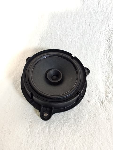 Altavoz NISSAN X-TRAIL