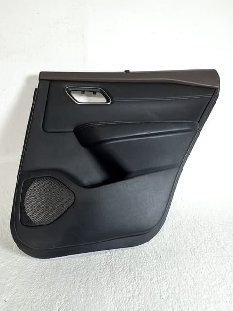 Guarnecido puerta trasera derecha NISSAN X-TRAIL