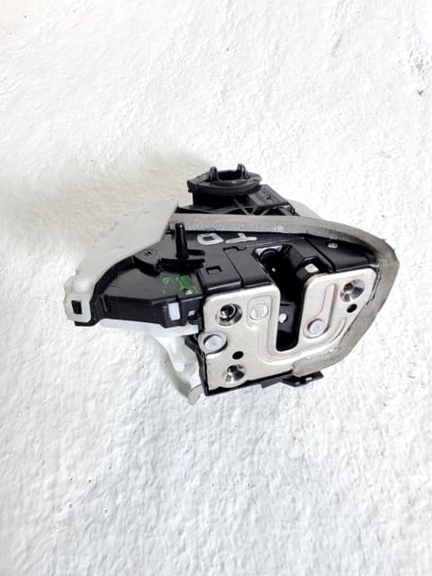 Cerradura puerta trasera derecha NISSAN X-TRAIL 2