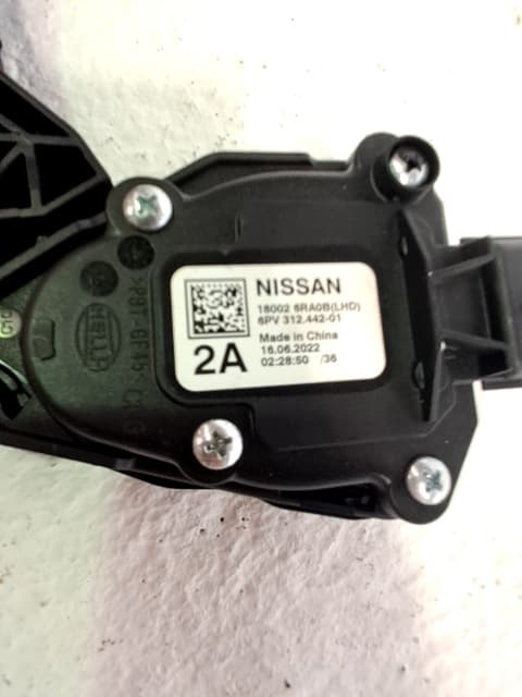 Pedal acelerador NISSAN X-TRAIL 2
