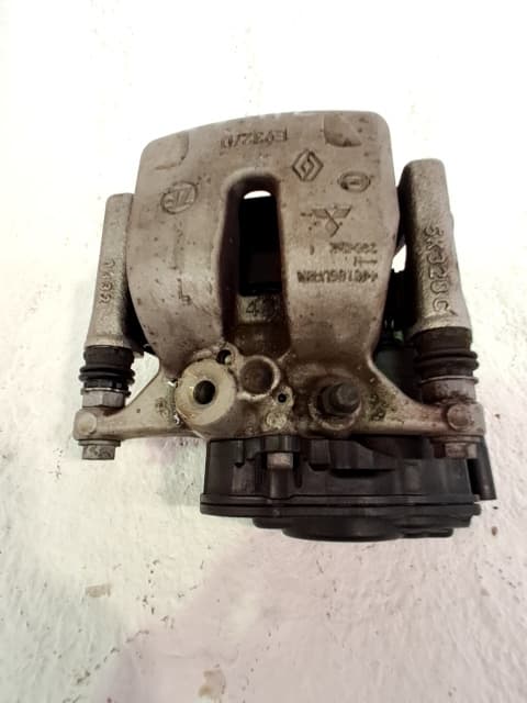 Recambio NISSAN X-TRAIL ref. 440116UA0A