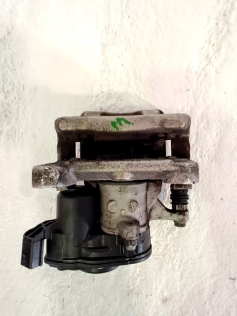 Recambio NISSAN X-TRAIL ref. 440116UA0A 2