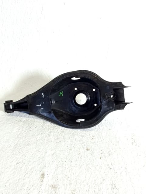 Brazo suspension inferior trasero izquierdo NISSAN X-TRAIL