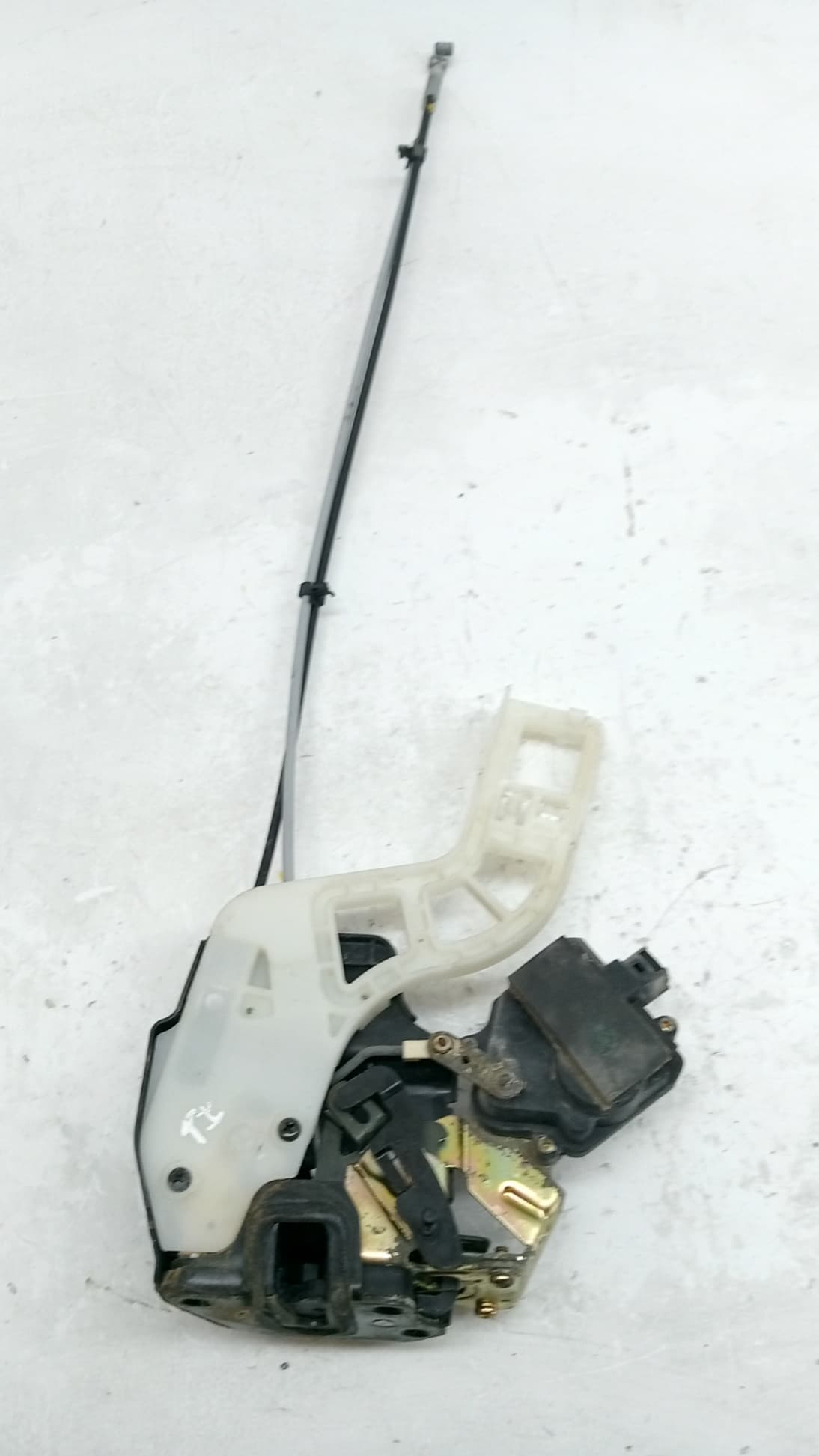 Cerradura puerta trasera izquierda KIA SPORTAGE 3