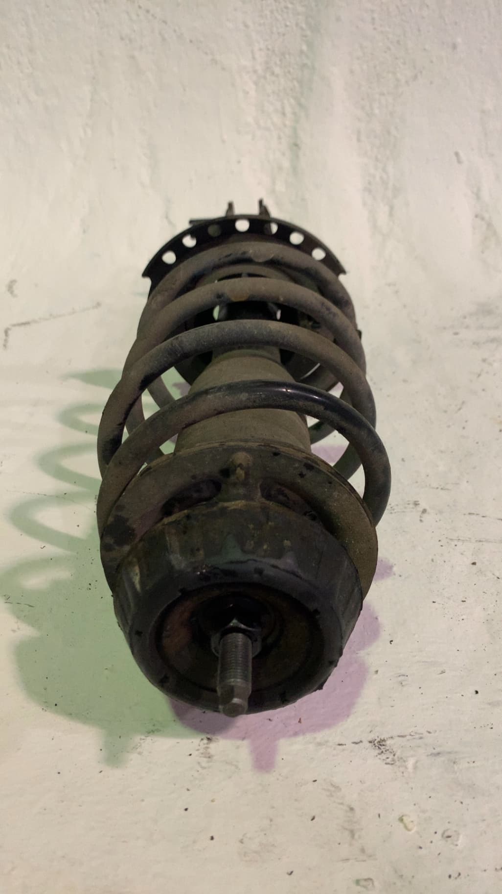 Amortiguador delantero izquierdo HYUNDAI I20 3