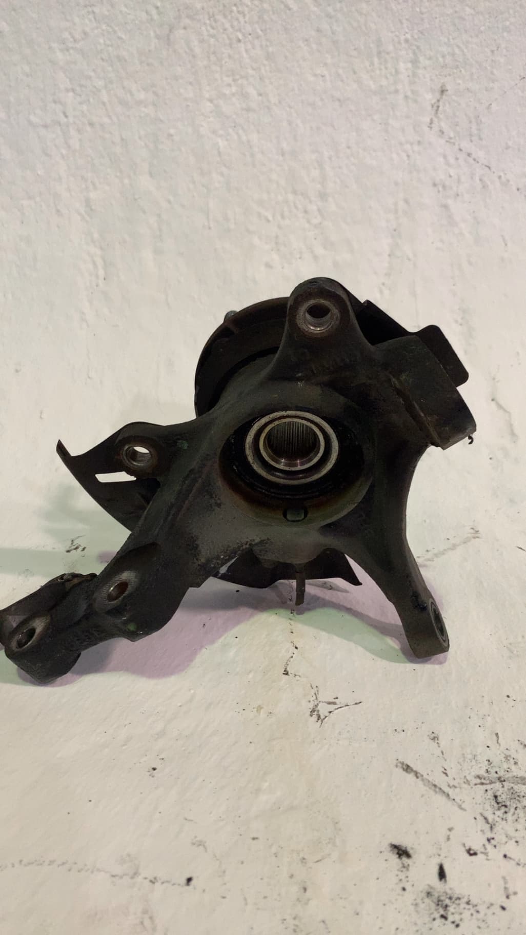 Mangueta delantera izquierda HYUNDAI I20 2