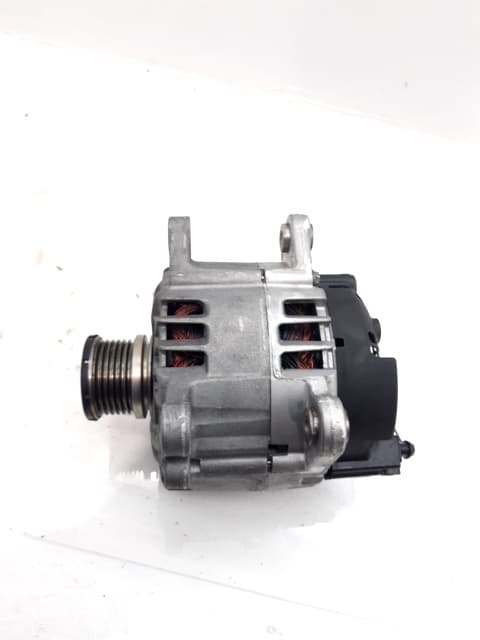 Alternador AUDI A5 SPORTBACK (8T) 4