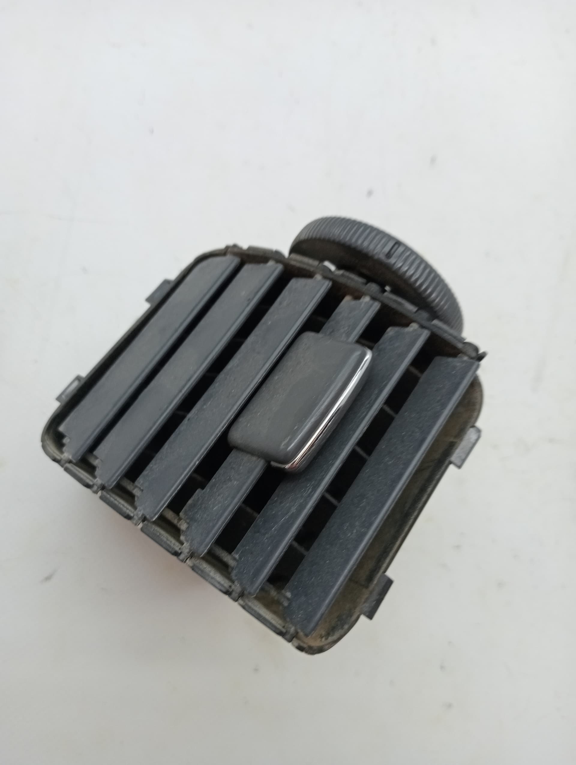 Recambio SUZUKI GRAND VITARA 5 PUERTAS SQ (FT) ref. 7363054J00FC6