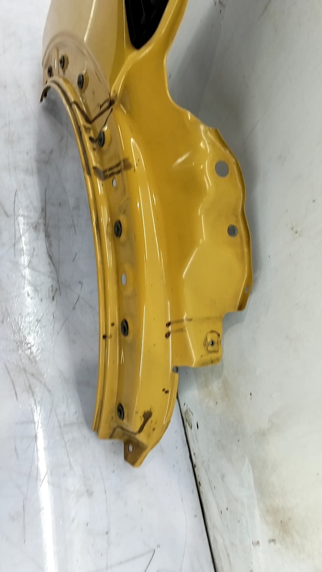 Aleta delantera derecha MINI (R56) 4