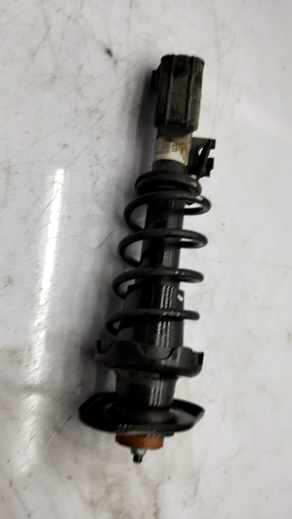 Amortiguador trasero izquierdo MINI (R56) 3