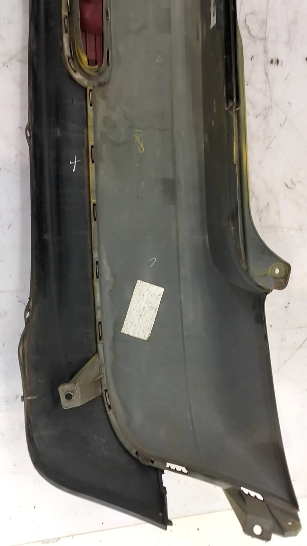 Paragolpes trasero MINI (R56) 4