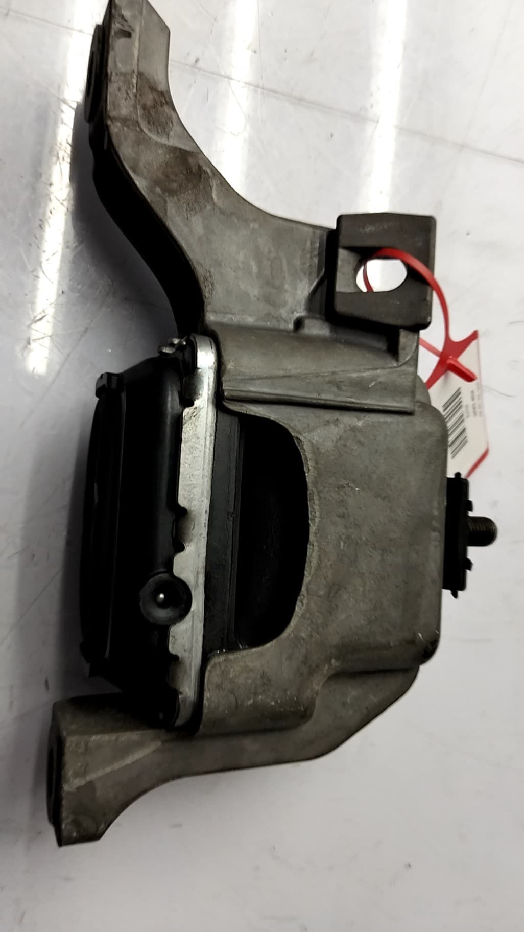 Soporte motor MINI (R56) 4