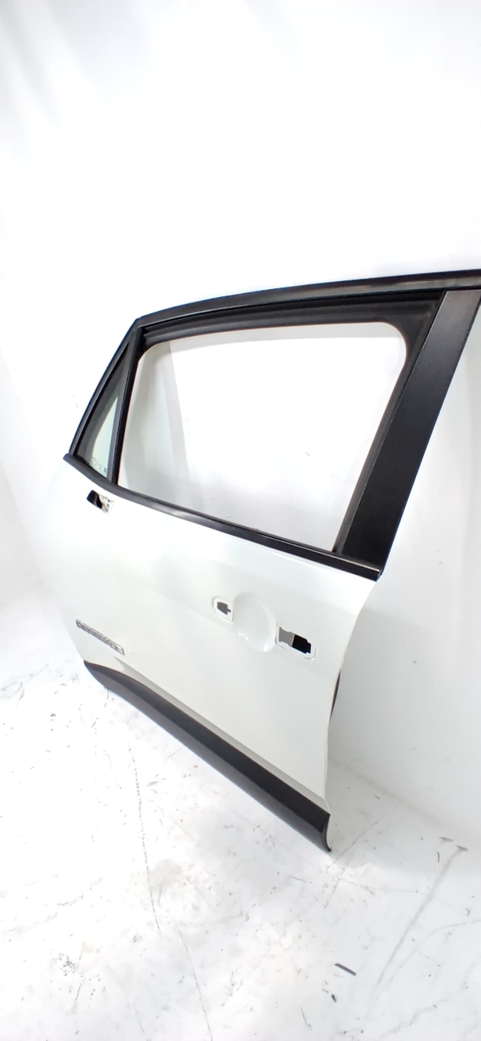 Puerta delantera izquierda JEEP RENEGADE 4