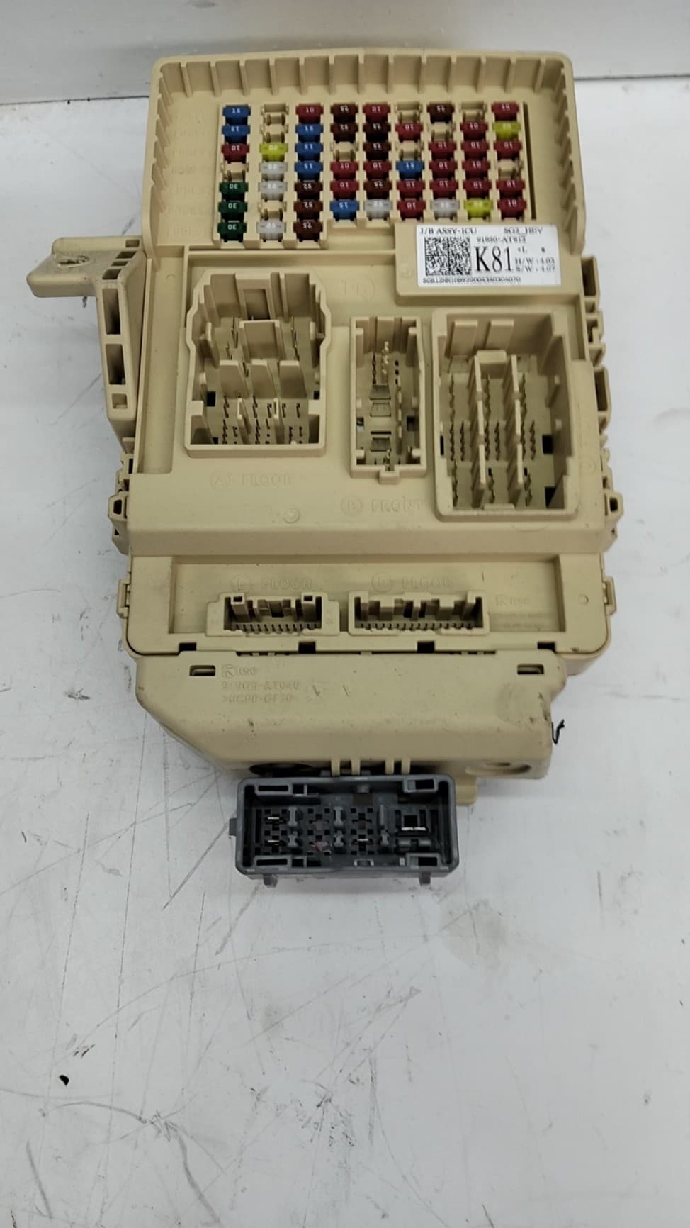 Caja reles / fusibles KIA NIRO