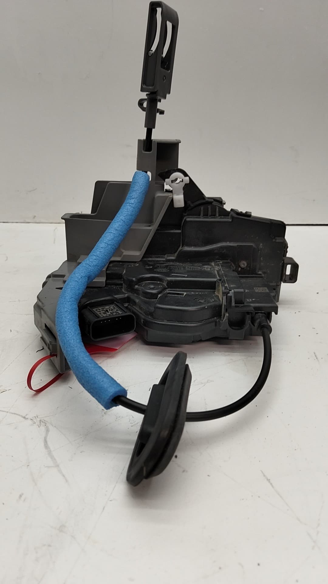 Cerradura puerta delantera izquierda KIA NIRO 4