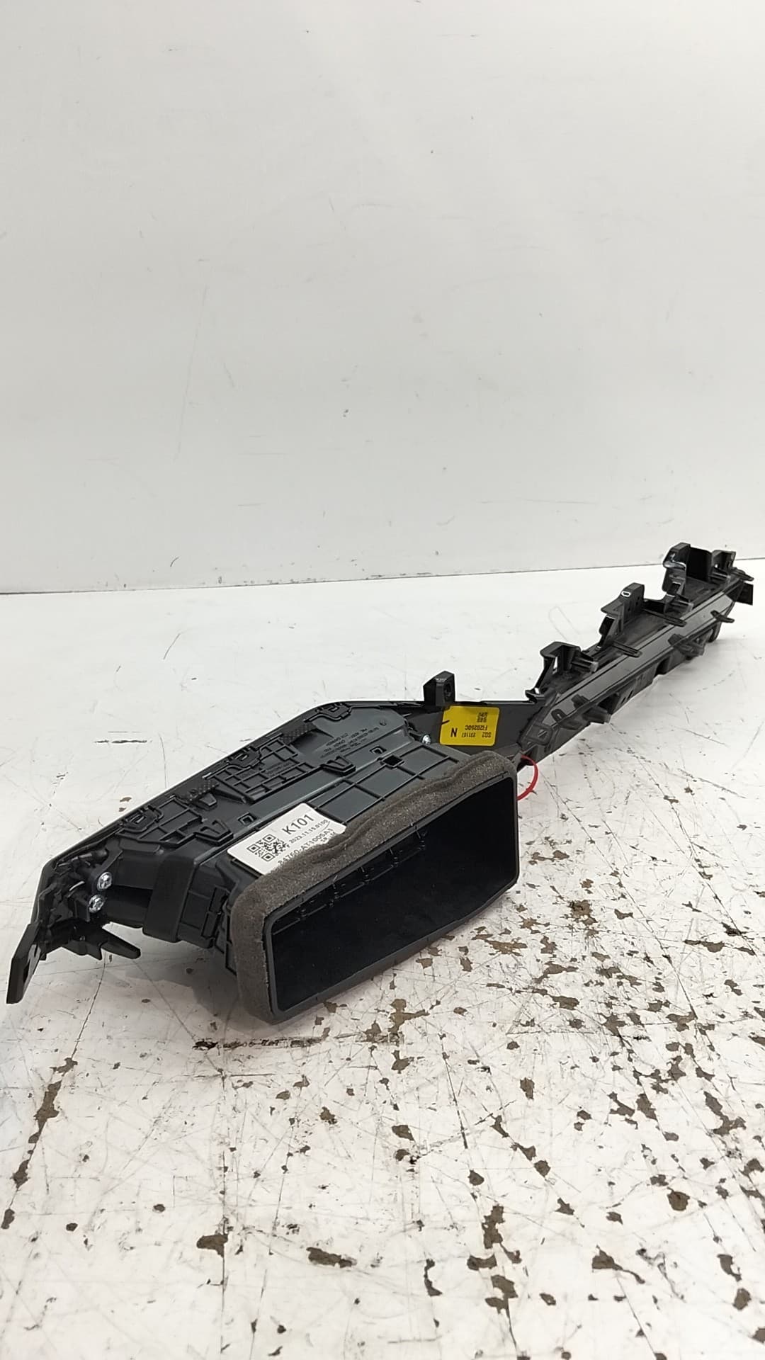 Recambio KIA NIRO ref. 84760AT100SA1 3