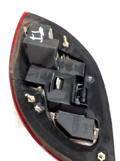Piloto trasero izquierdo FORD STREET KA (RL2) 2