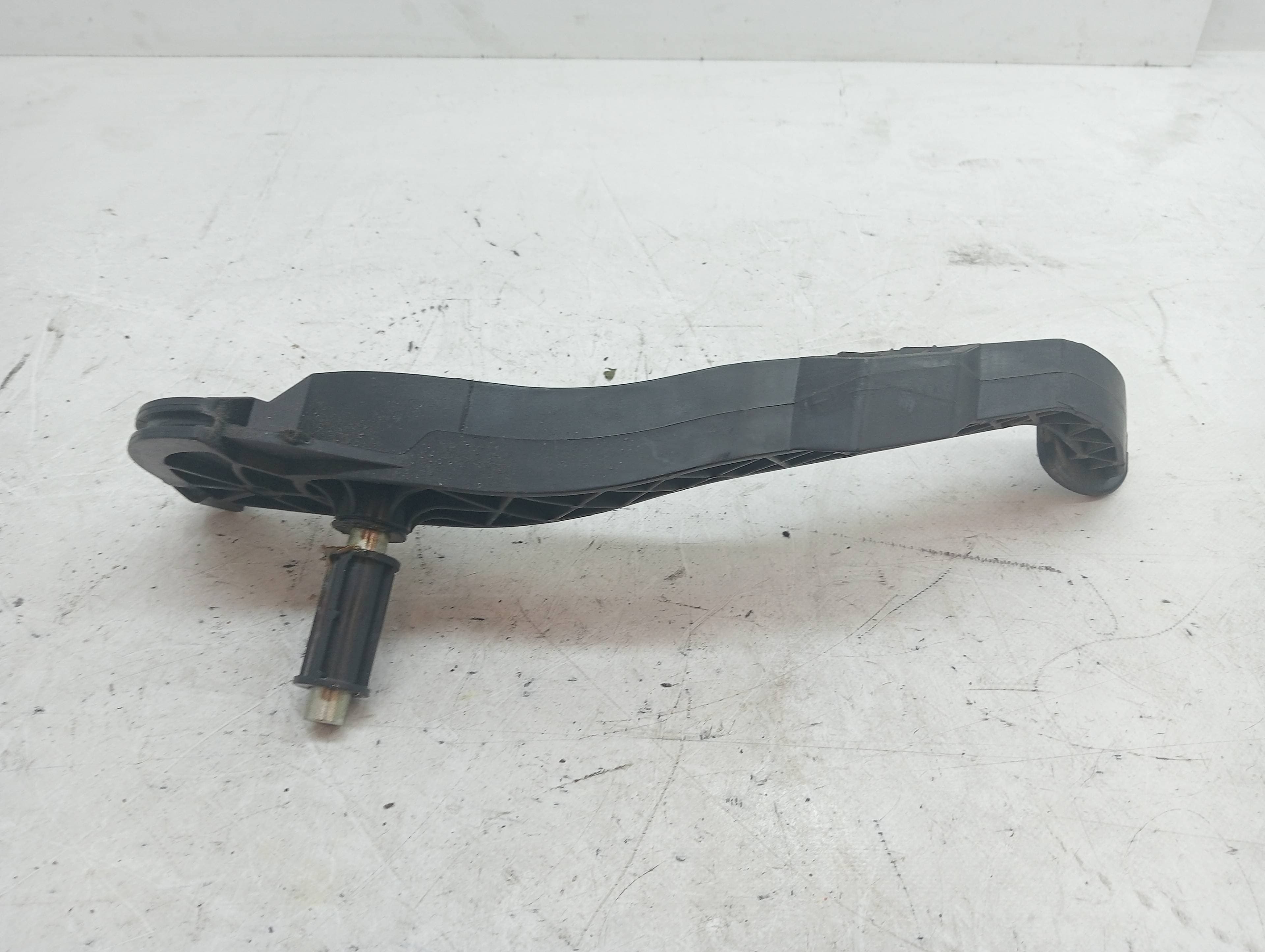 Pedal embrague DACIA SANDERO 2