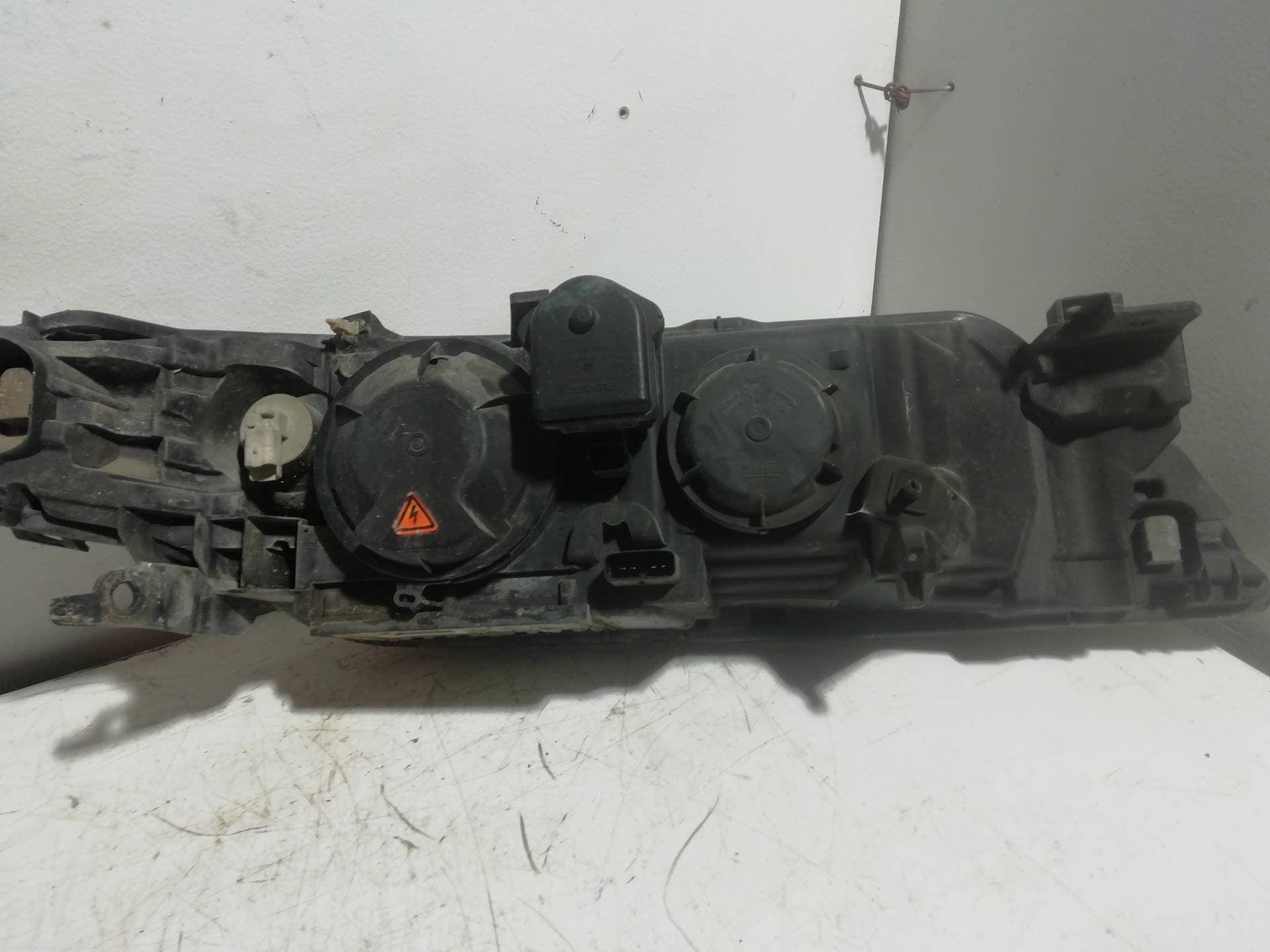 Faro izquierdo RENAULT LAGUNA II (BG0) 3