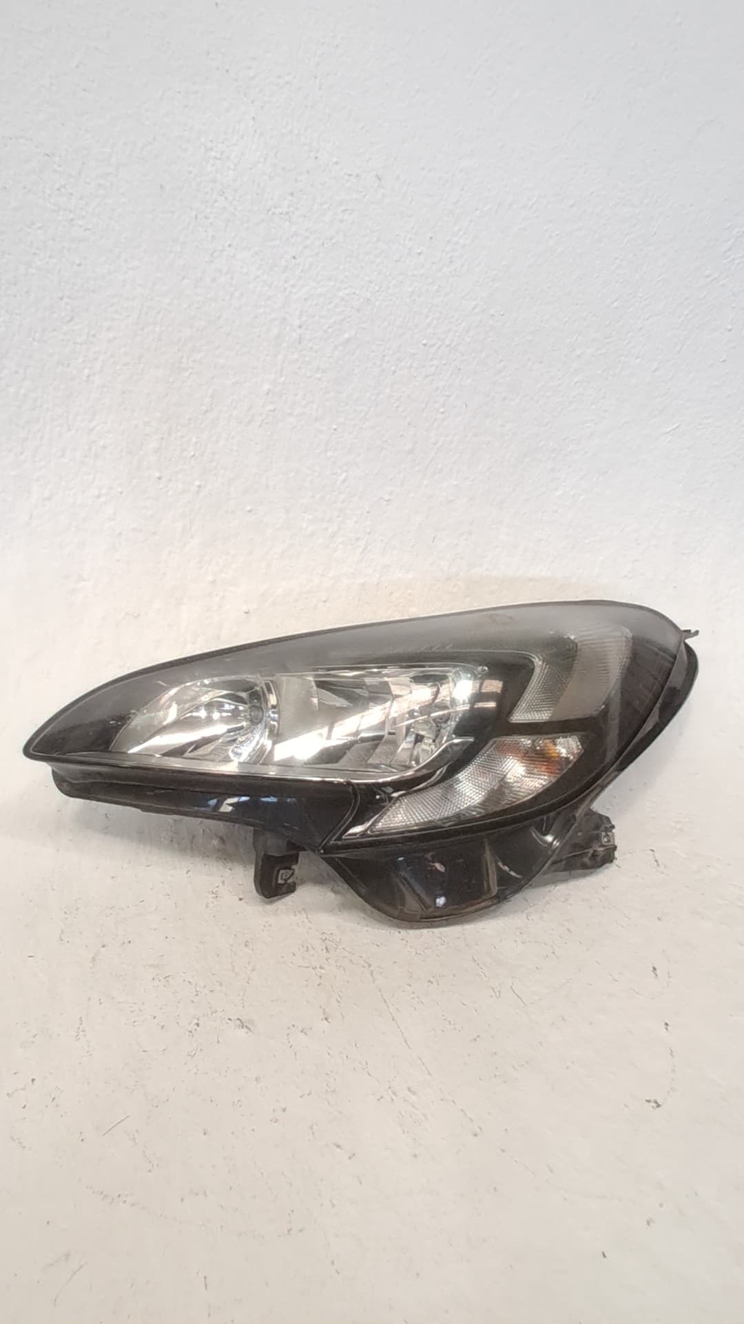 Faro izquierdo OPEL CORSA E